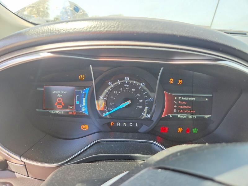 Photo 9 from auction – 2017 FORD FUSION with VIN 3FA6P0PU2HR329380