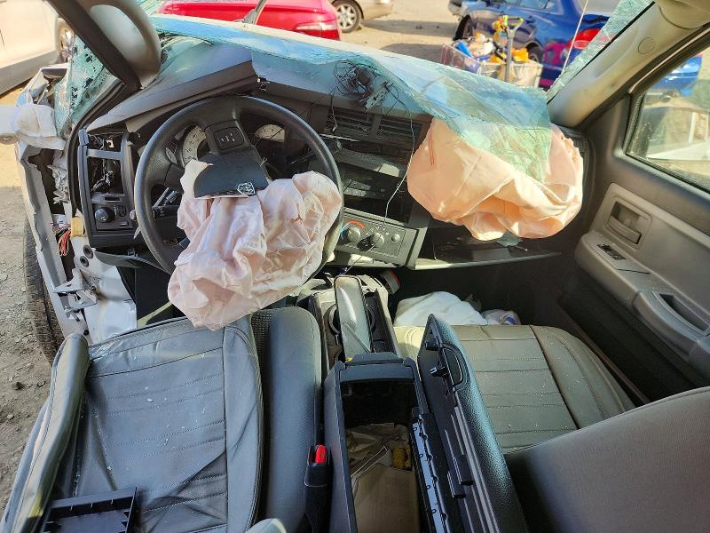 Photo 8 from auction – 2011 DODGE DAKOTA with VIN 1D7RW3GK1BS537097