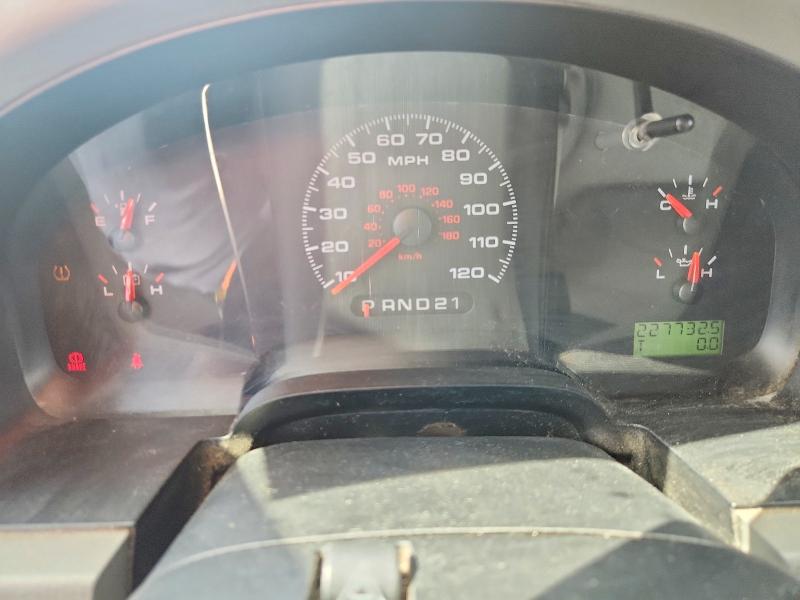 Photo 9 from auction – 2008 FORD F150 with VIN 1FTRX12W28FB55166