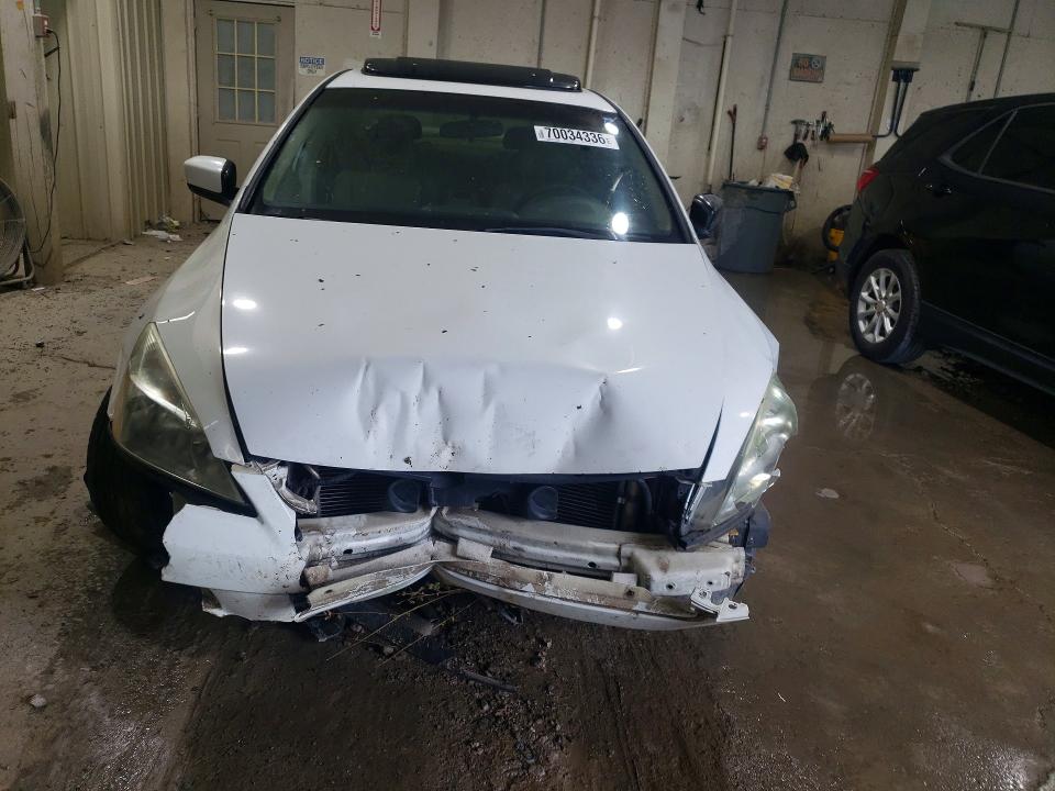 Снимка 5 от търг – 2007 HONDA ACCORD с VIN 1HGCM66557A029118