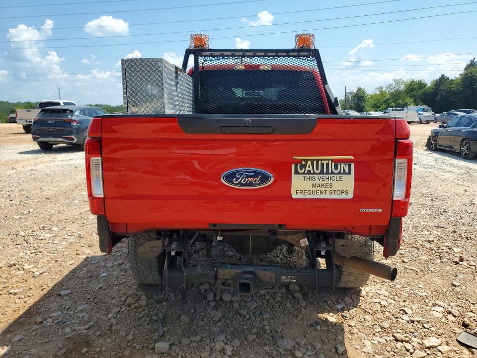 Photo 6 from auction – 2018 FORD F250 with VIN 1FT7X2B69JEB32007