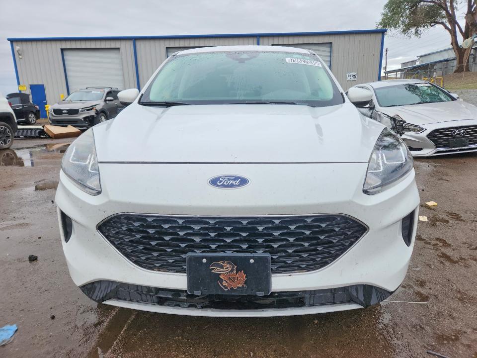 Photo 5 from auction – 2021 FORD ESCAPE with VIN 1FMCU9G66MUA83525