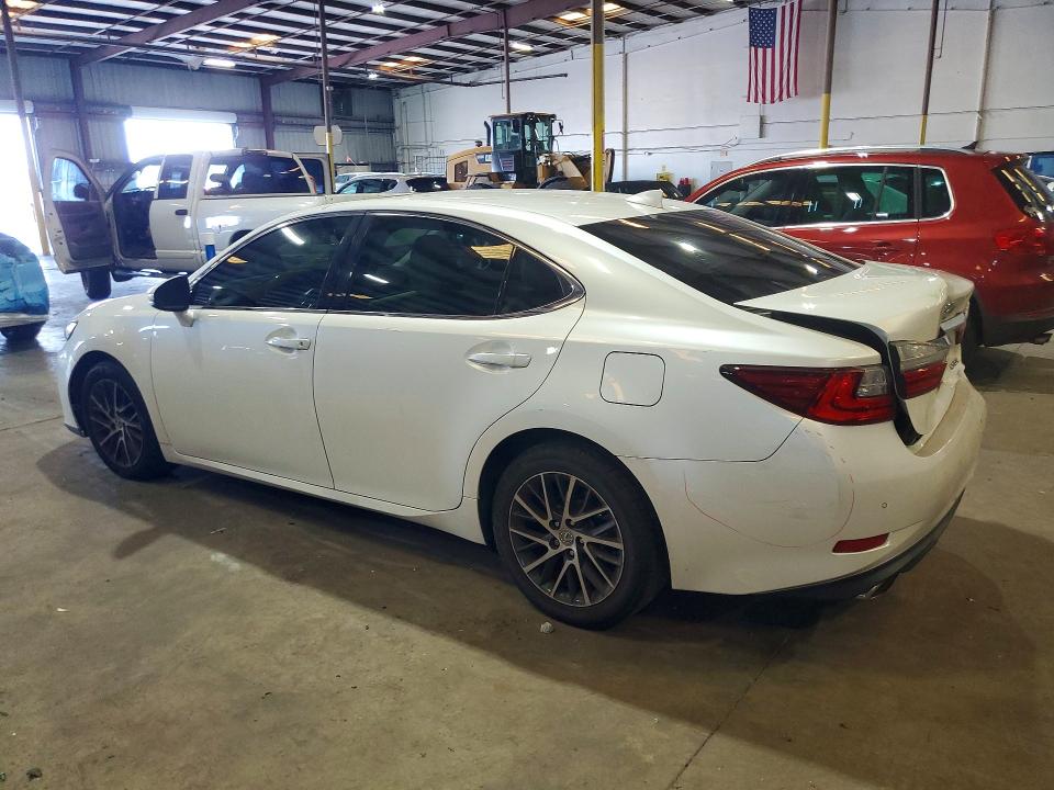 Photo 2 from auction – 2016 LEXUS ES with VIN 58ABK1GG1GU021703