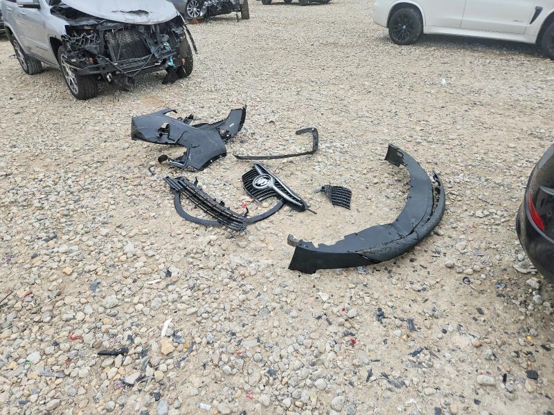 Photo 13 from auction – 2020 BUICK ENVISION with VIN LRBFXCSA6LD045212