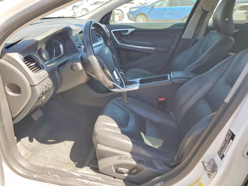 Foto 7 de la subasta – 2017 VOLVO S60 con VIN LYV402TK9HB129878