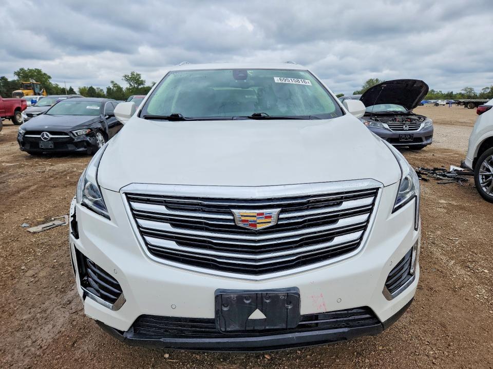 Photo 5 from auction – 2018 CADILLAC XT5 with VIN 1GYKNCRS3JZ248220