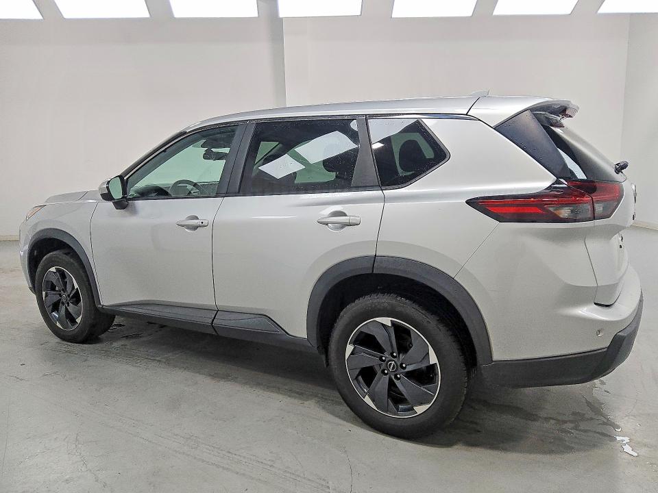 Photo 2 from auction – 2024 NISSAN ROGUE with VIN 5N1BT3BB1RC698903