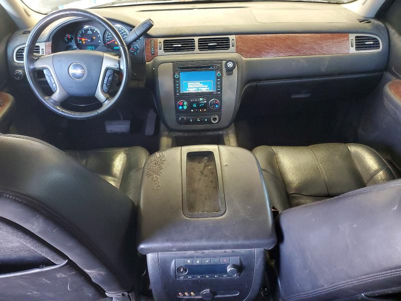 Photo 8 from auction – 2008 GMC YUKON with VIN 1GKFC13J28R115304