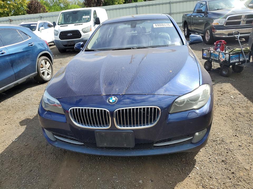 Foto 5 de la subasta – 2013 BMW 535 con VIN WBAFU7C57DDU76367