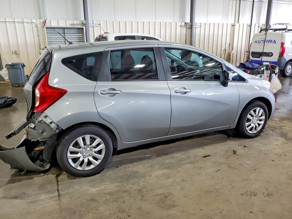 Photo 3 from auction – 2015 NISSAN VERSA NOTE with VIN 3N1CE2CP9FL406196
