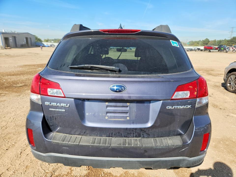 Photo 6 from auction – 2014 SUBARU OUTBACK with VIN 4S4BRCLC2E3305457