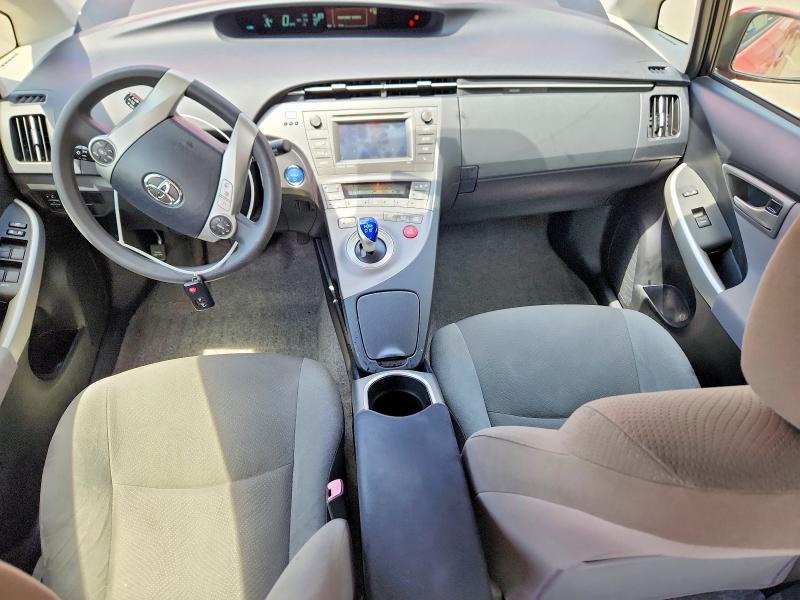 Photo 8 from auction – 2013 TOYOTA PRIUS with VIN JTDKN3DU9D1732958