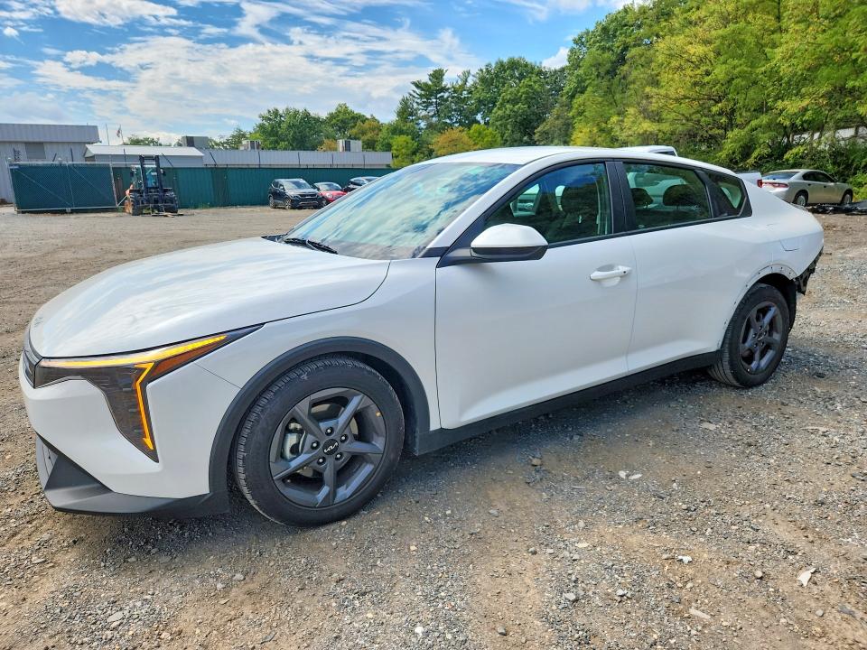 2025 KIA K4 - Търг №68608756