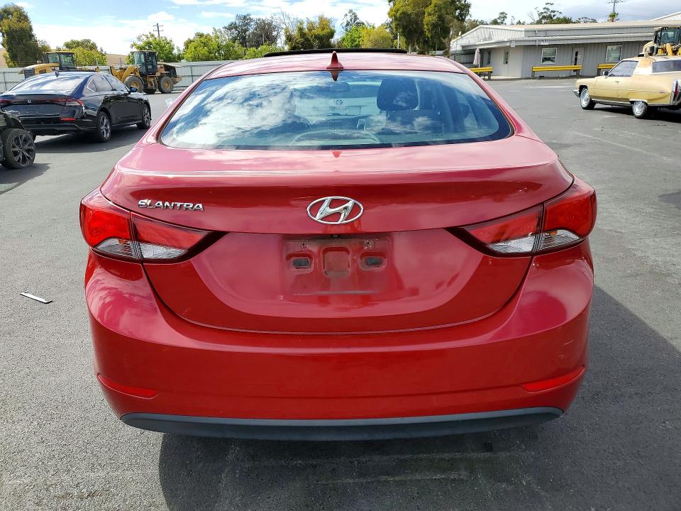 Photo 6 from auction – 2015 HYUNDAI ELANTRA with VIN KMHDH4AE2FU369399