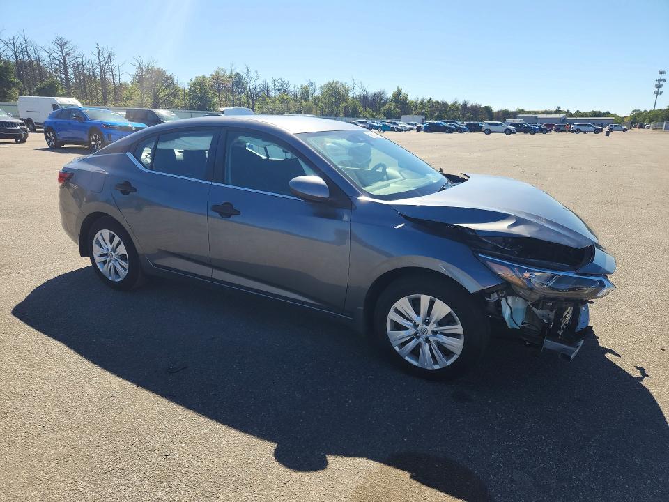Снимка 4 от търг – 2024 NISSAN SENTRA с VIN 3N1AB8BV8RY213550