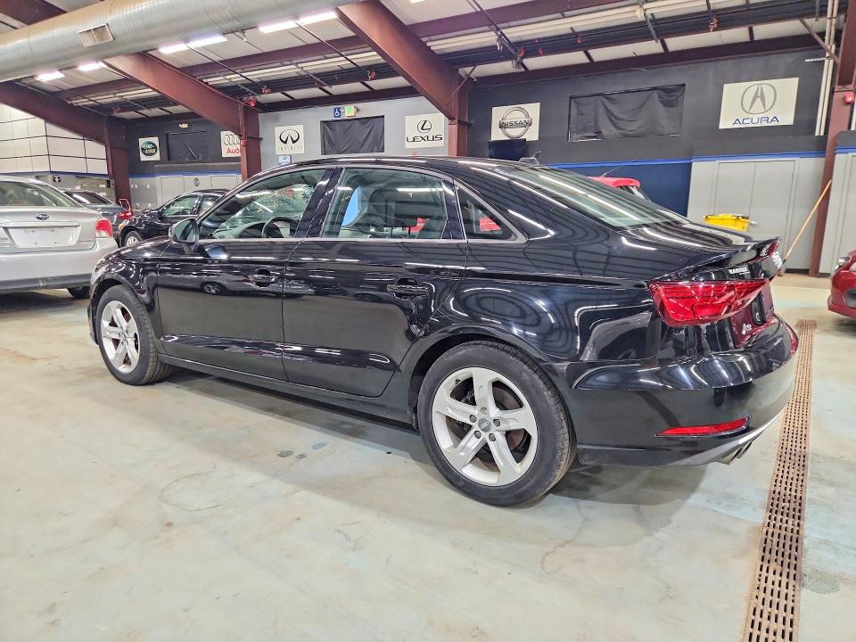 Photo 2 from auction – 2018 AUDI A3 with VIN WAUAUGFF8J1040512