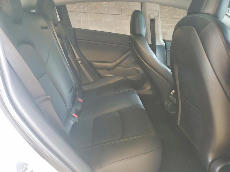 Photo 10 from auction – 2018 TESLA MODEL 3 with VIN 5YJ3E1EB8JF106570