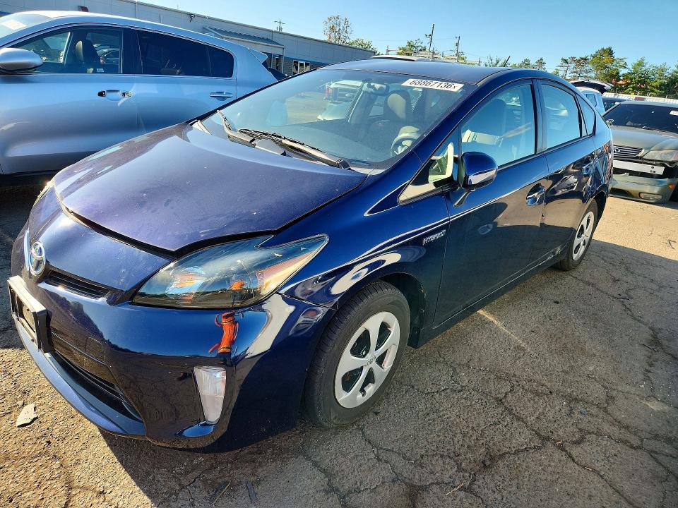 TOYOTA PRIUS 2013 with VIN JTDKN3DU1D0351370 - Photo from auction