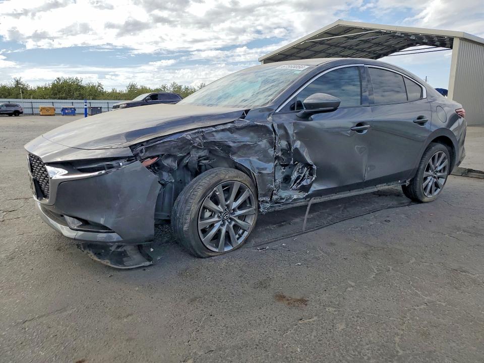 MAZDA 3 2021 с VIN JM1BPADL7M1326067 - Фото с аукциона