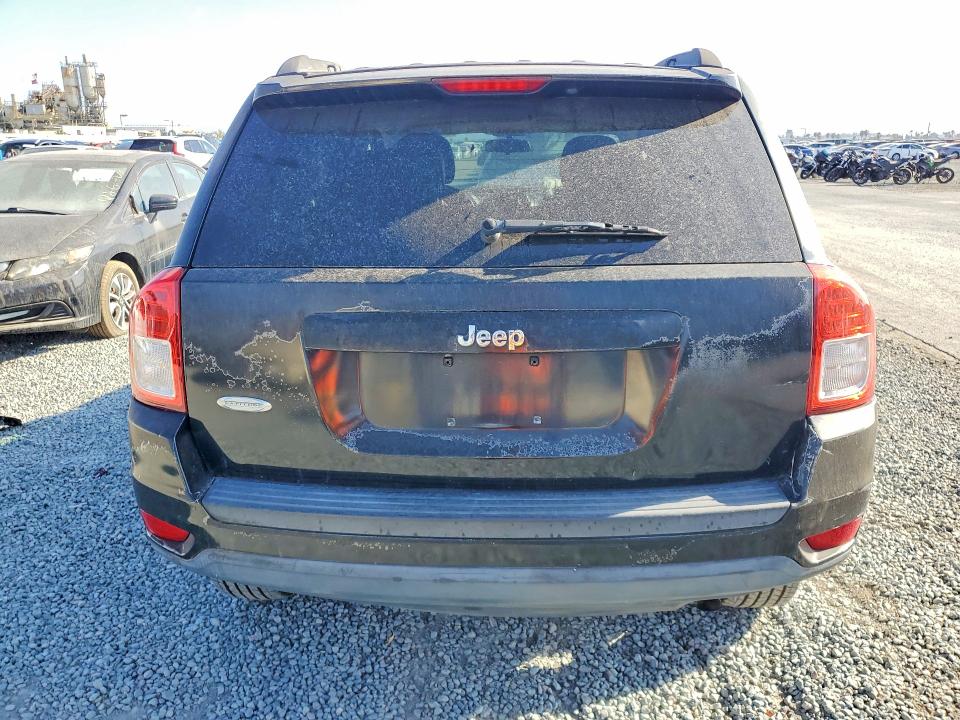 Photo 6 from auction – 2013 JEEP COMPASS with VIN 1C4NJCEB7DD213542