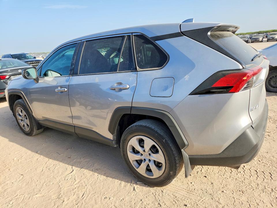 Photo 2 from auction – 2024 TOYOTA RAV4 with VIN 2T3H1RFV4RW336038