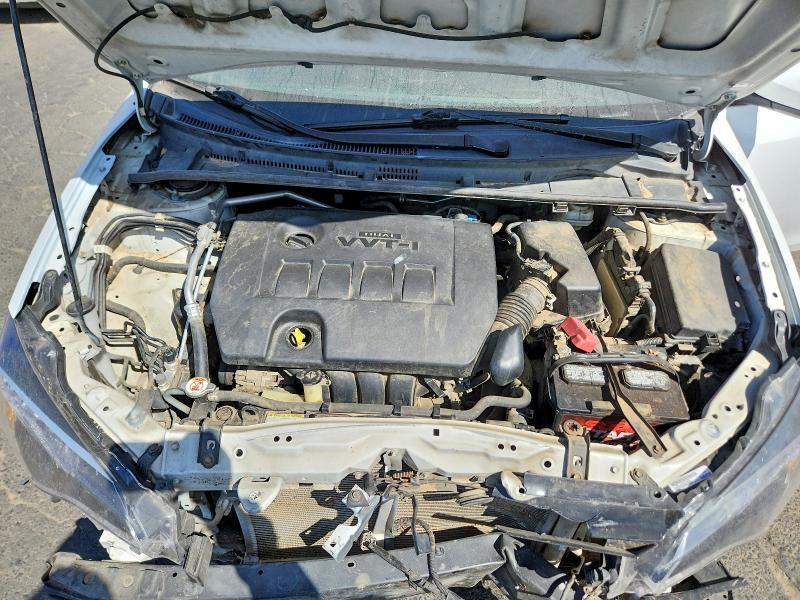 Снимка 11 от търг – 2018 TOYOTA COROLLA с VIN 2T1BURHE5JC969401