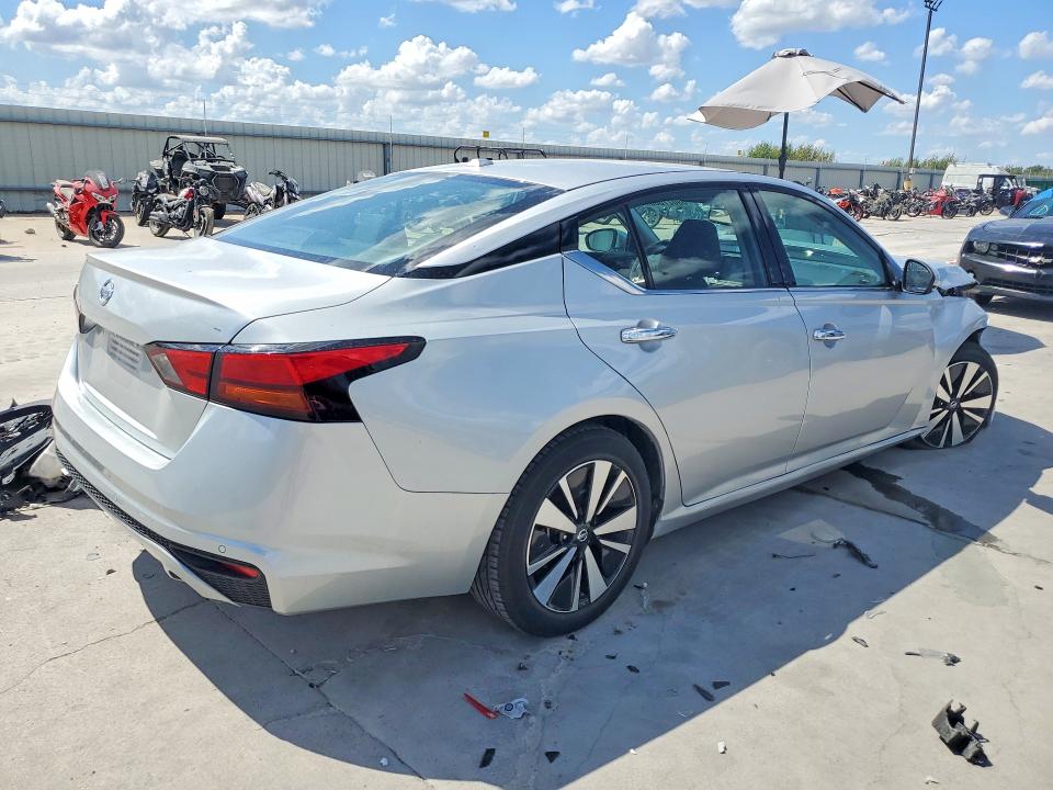 Photo 3 from auction – 2019 NISSAN ALTIMA with VIN 1N4BL4EV5KC180840