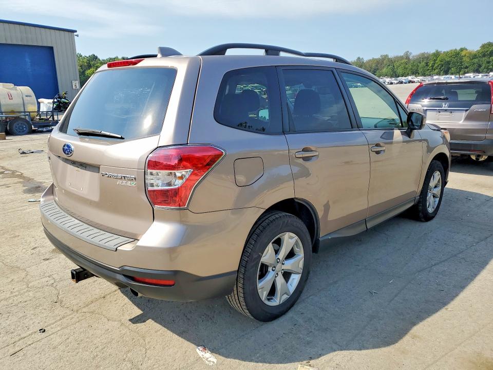 Photo 3 from auction – 2016 SUBARU FORESTER with VIN JF2SJAFC4GH514430