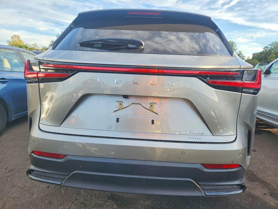 Zdjęcie 6 z aukcji – 2026 LEXUS NX 350 z VIN 2T2AGCEZ4TC104487