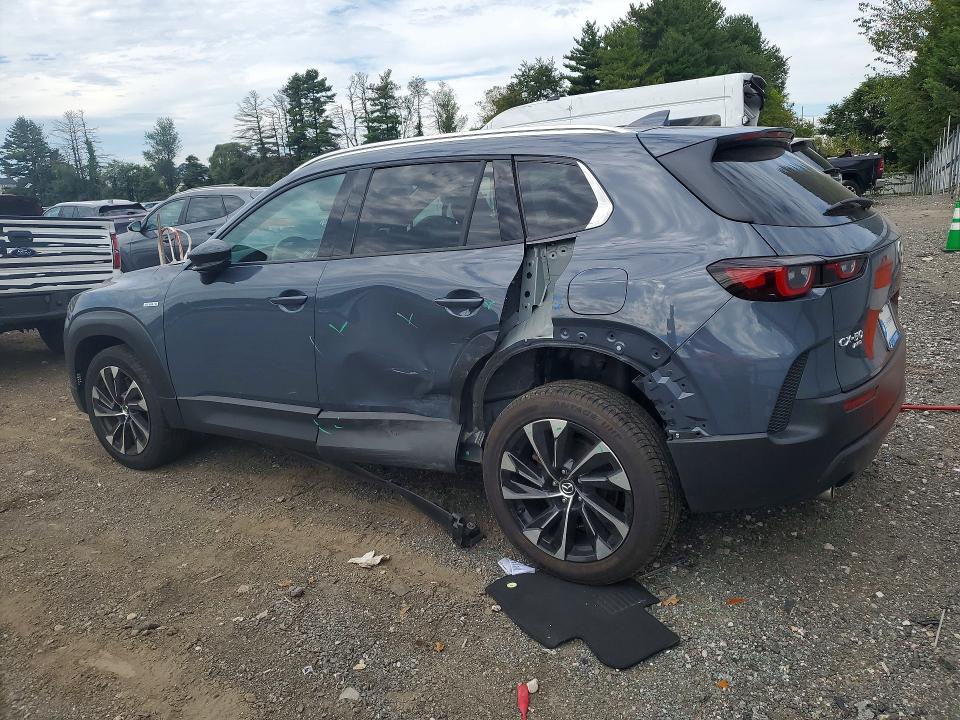 Photo 2 from auction – 2025 MAZDA CX-50 with VIN 7MMVAAEW5SN137057