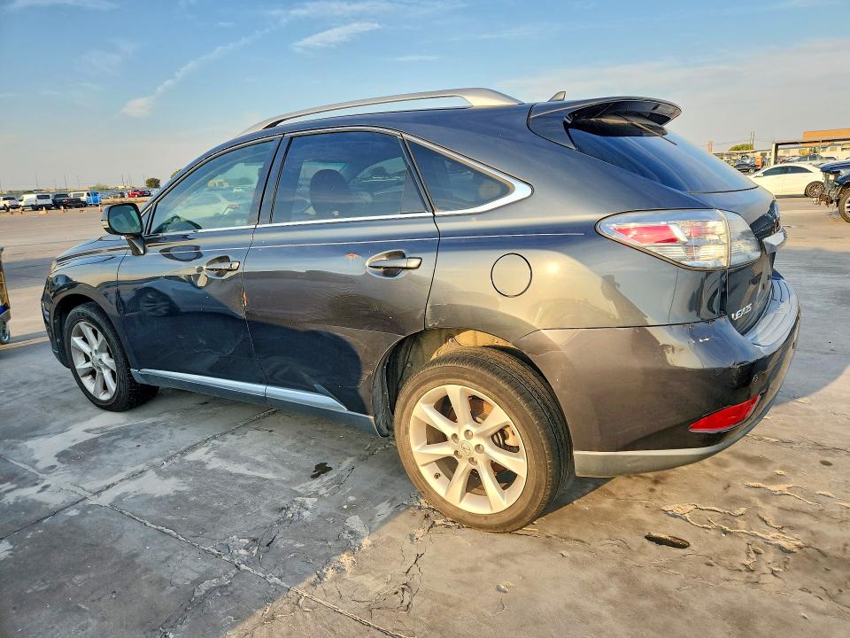 Снимка 2 от търг – 2010 LEXUS RX с VIN 2T2ZK1BA3AC036572