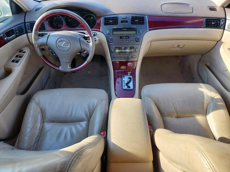 Photo 8 from auction – 2004 LEXUS ES with VIN JTHBA30G845001635
