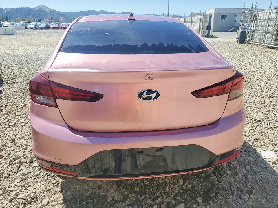 Снимка 6 от търг – 2019 HYUNDAI ELANTRA с VIN 5NPD84LF5KH498087