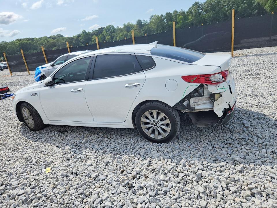 Фото 2 с аукциона – 2018 KIA OPTIMA с VIN 5XXGT4L32JG268664