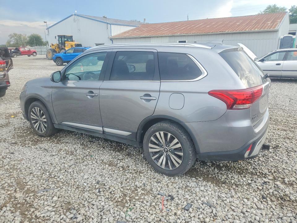 Photo 2 from auction – 2019 MITSUBISHI OUTLANDER with VIN JA4AZ3A33KZ027545