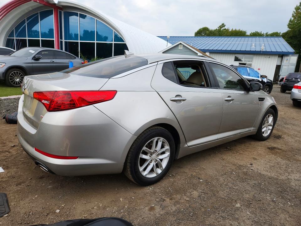صورة رقم 3 من المزاد - 2012 KIA OPTIMA مع VIN 5XXGM4A76CG083734