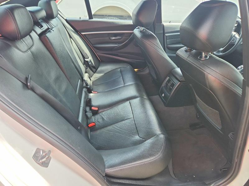 Photo 10 from auction – 2016 BMW 328 with VIN WBA8E9C51GK646918