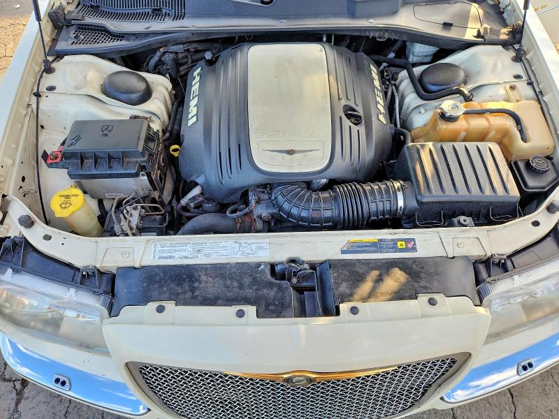 Photo 11 from auction – 2006 CHRYSLER 300C with VIN 2C3LA63H46H289262