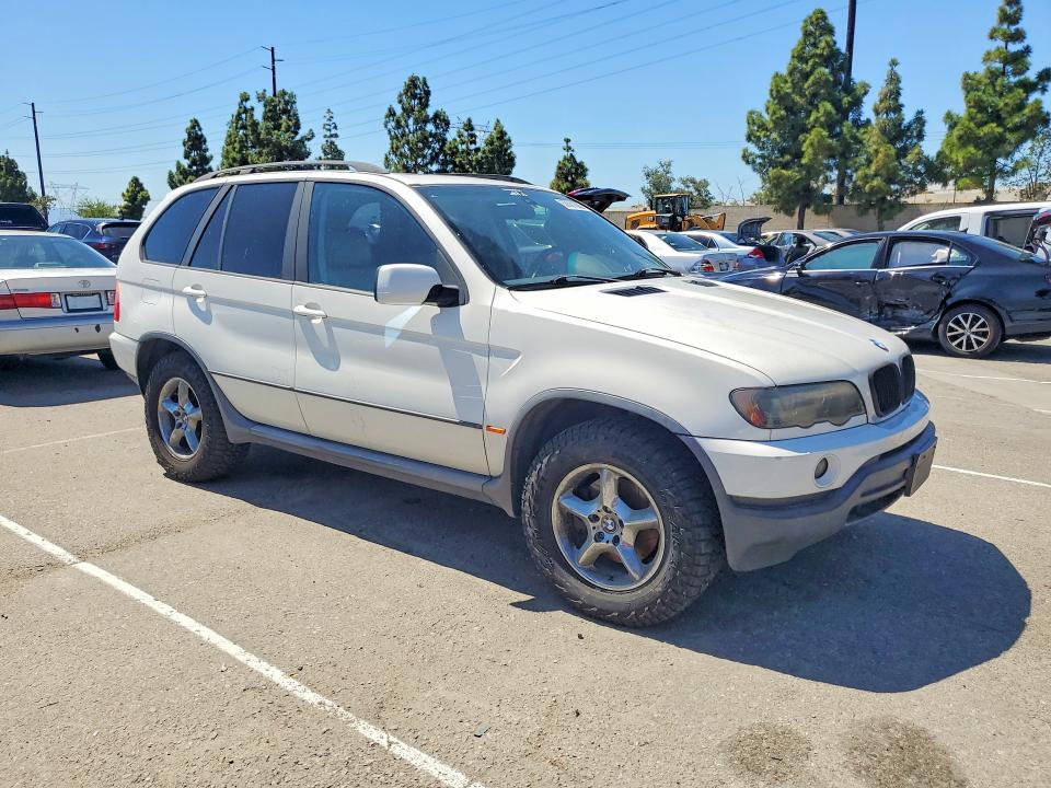 Photo 4 from auction – 2002 BMW X5 with VIN 5UXFA53532LP41478