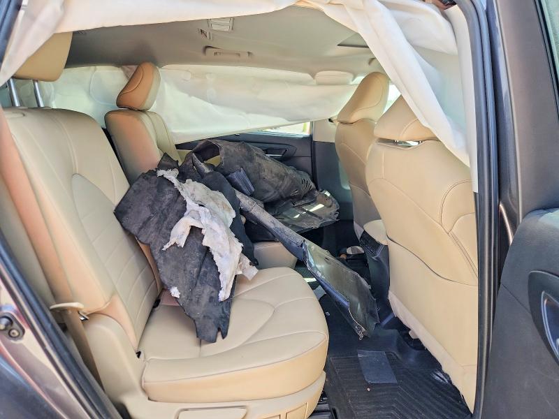 Photo 11 from auction – 2023 TOYOTA HIGHLANDER with VIN 5TDKDRAH6PS000503