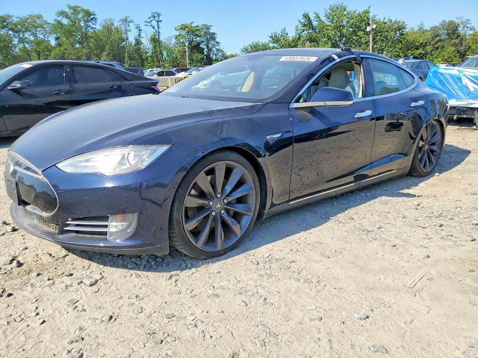 2013 TESL MODEL S - Търг №68032626