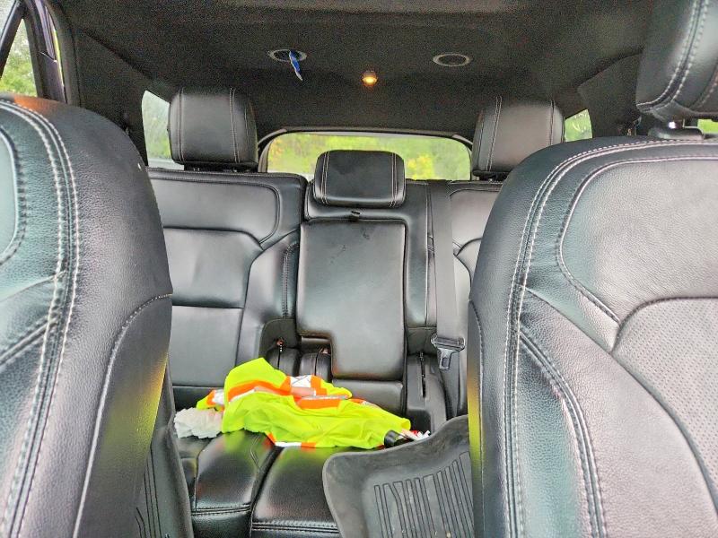 Zdjęcie 10 z aukcji – 2017 FORD EXPLORER z VIN 1FM5K8F89HGC98736