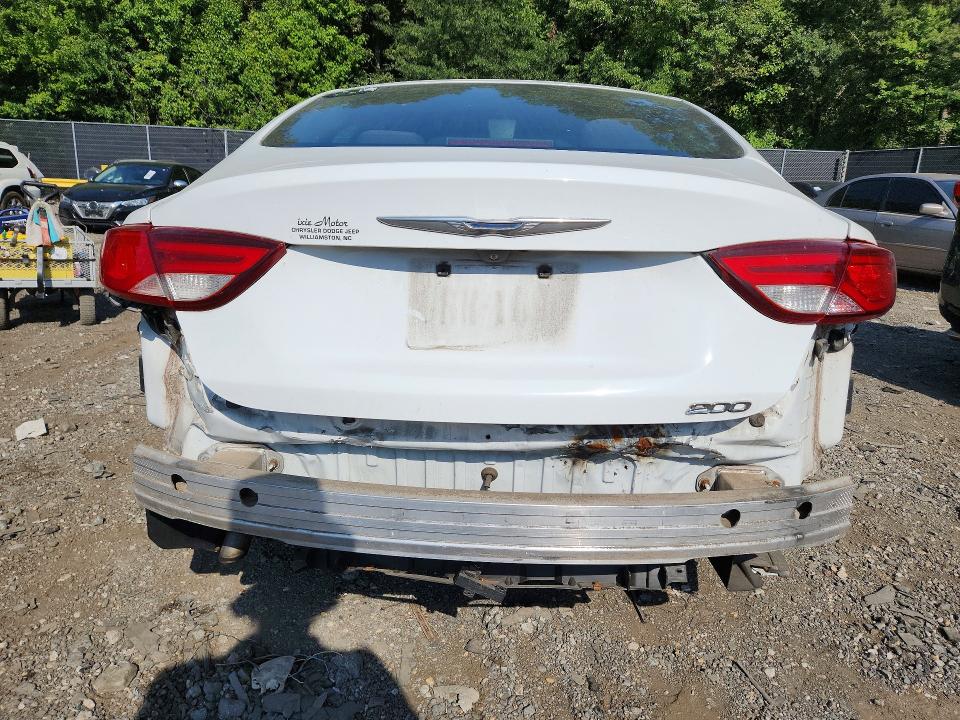 Photo 6 from auction – 2015 CHRYSLER 200 with VIN 1C3CCCAB7FN631107