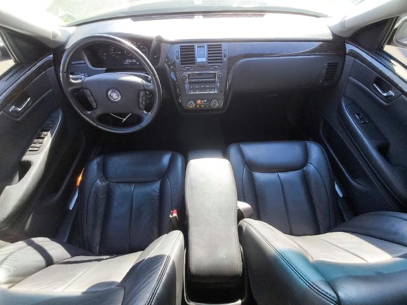 Photo 8 from auction – 2010 CADILLAC PROFESSIONAL CHASSIS with VIN 1GEUK9CY7AU550198