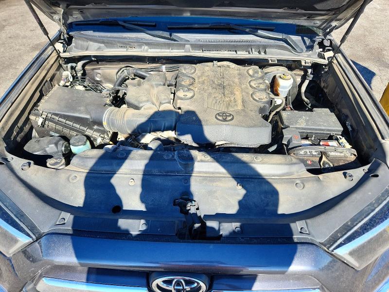 Photo 12 from auction – 2017 TOYOTA 4RUNNER with VIN JTEZU5JR0H5163361