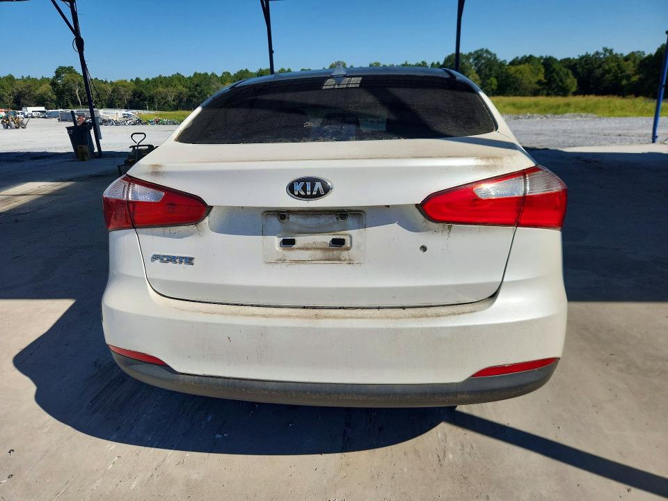 Photo 6 from auction – 2014 KIA FORTE with VIN KNAFK4A6XE5075181