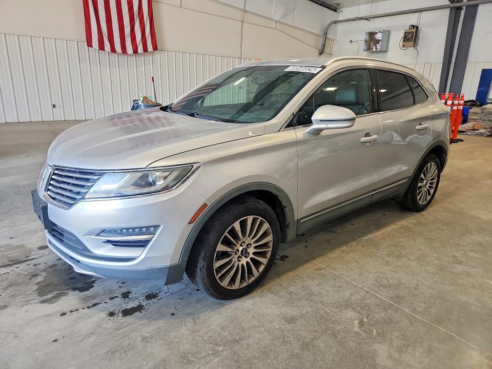LINCOLN MKC 2017 z numerem VIN 5LMCJ3D90HUL01806 - Zdjęcie z aukcji