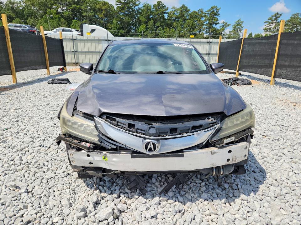 Снимка 5 от търг – 2018 ACURA ILX с VIN 19UDE2F3XJA009754