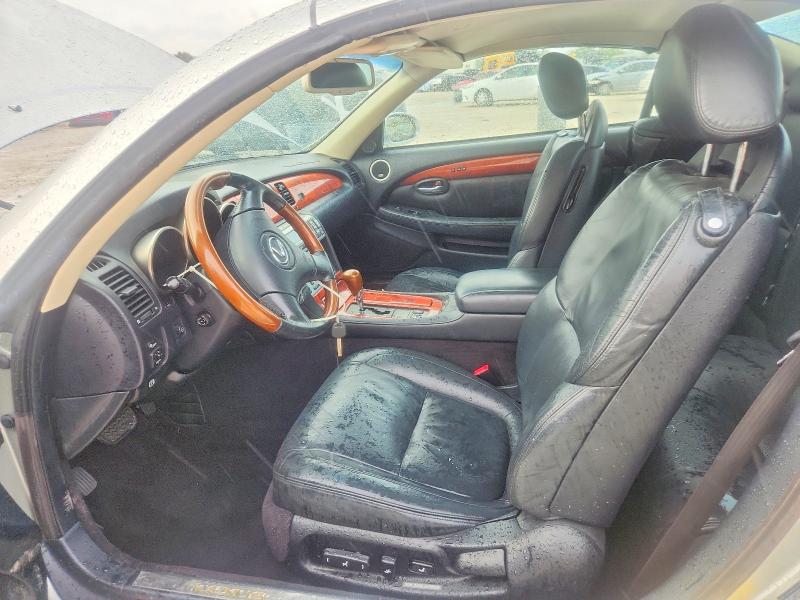 Photo 7 from auction – 2004 LEXUS SC with VIN JTHFN48Y240058385
