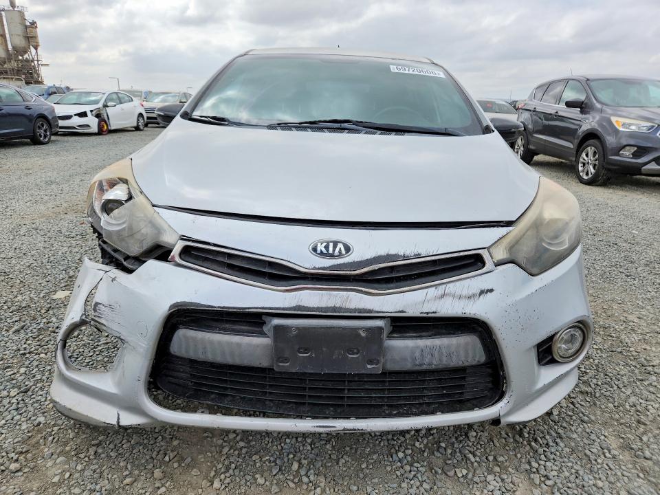 Photo 5 from auction – 2016 KIA FORTE with VIN KNAFZ5A37G5634891